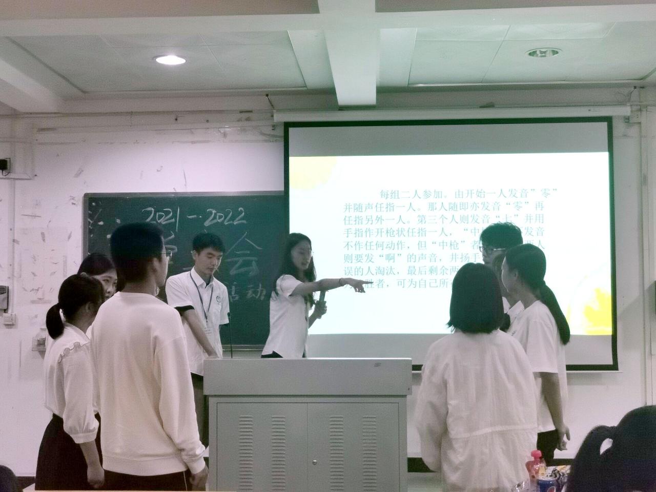 1DCB3