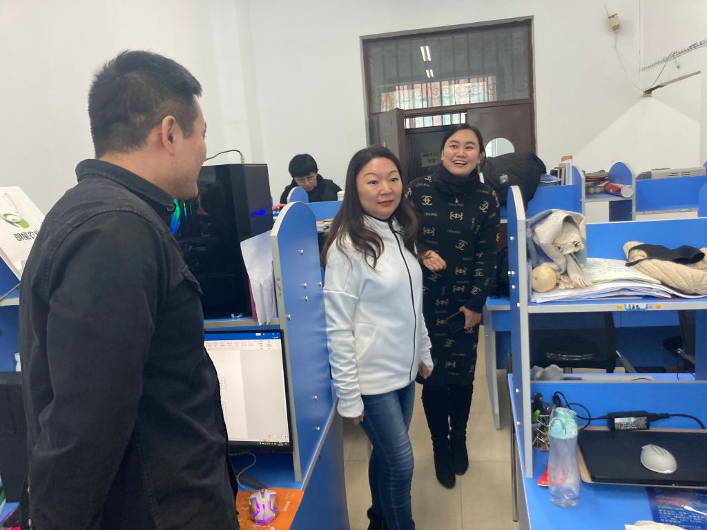 走访课题组实验室